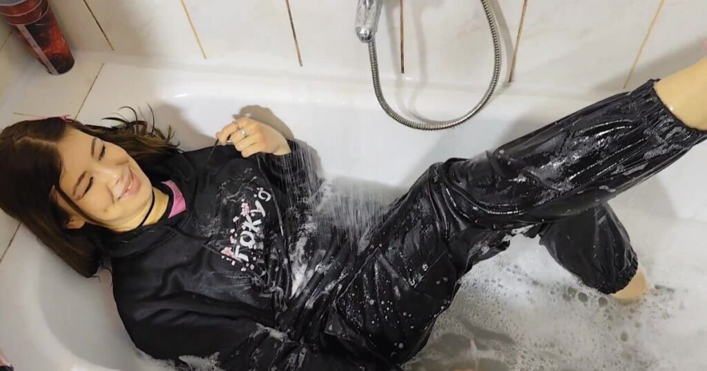 Exploring the Meaning and Uses of Splooge Bath Videos